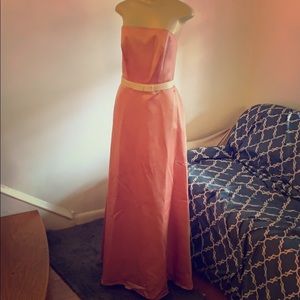 [Alfred Angelo] Strapless, Empire Waist Gown